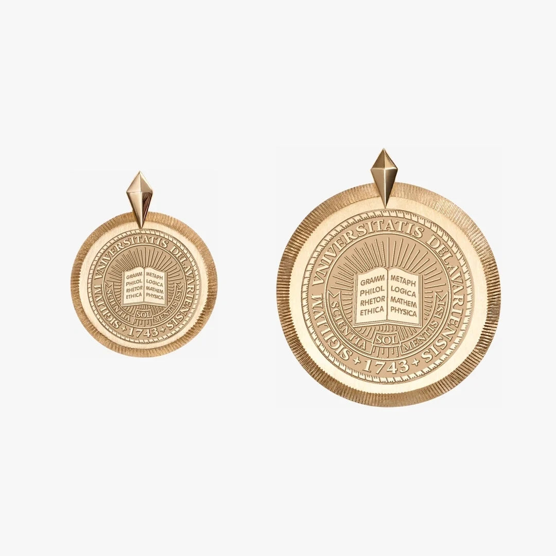 Delaware Florentine Pendant