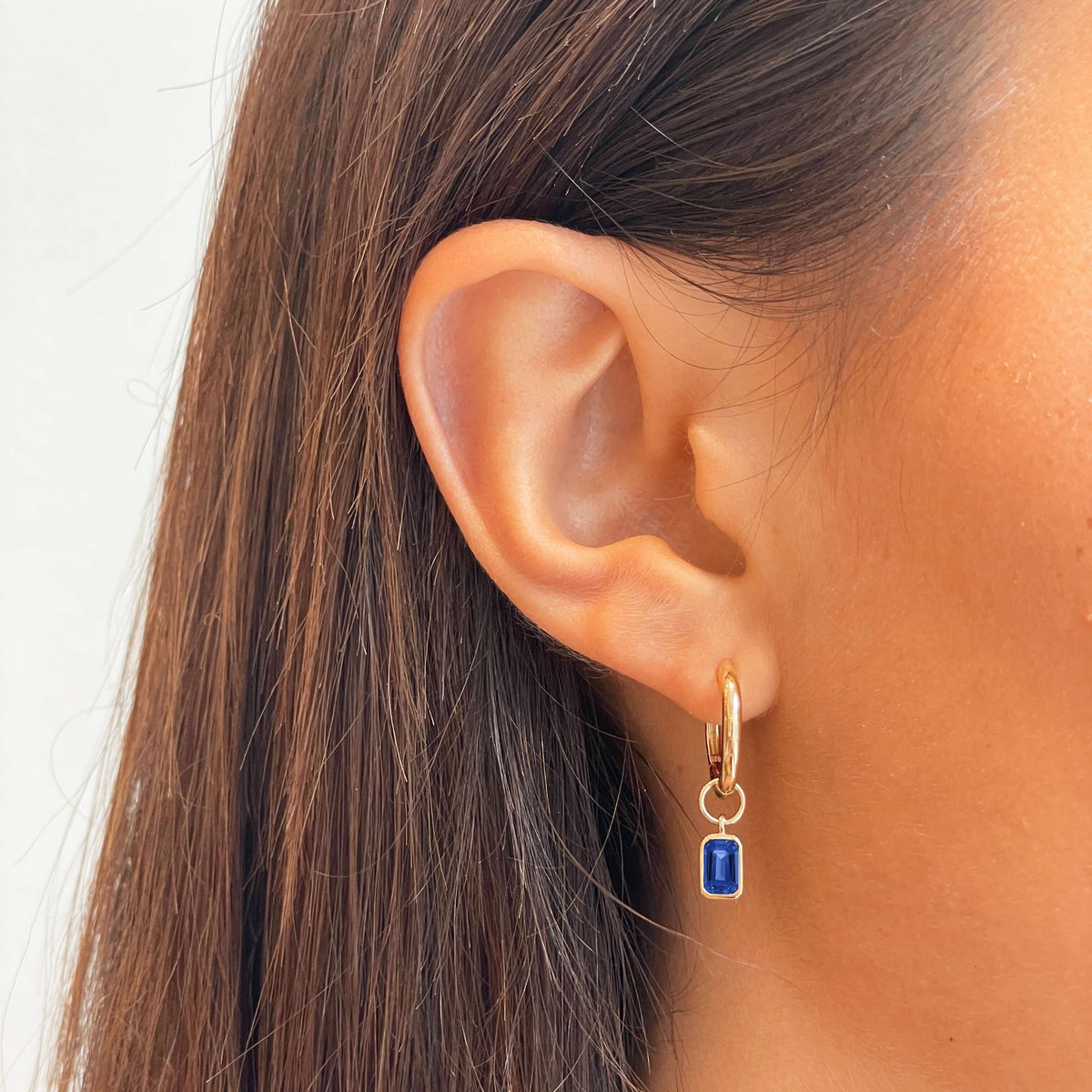 Sapphire Classic Hoop Bundle on figure in gold