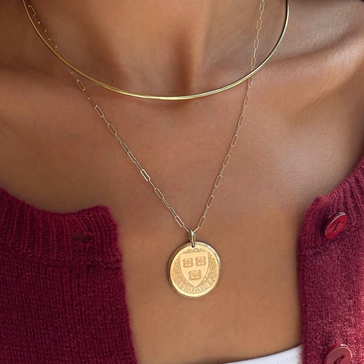 Harvard Florentine Pendant on figure