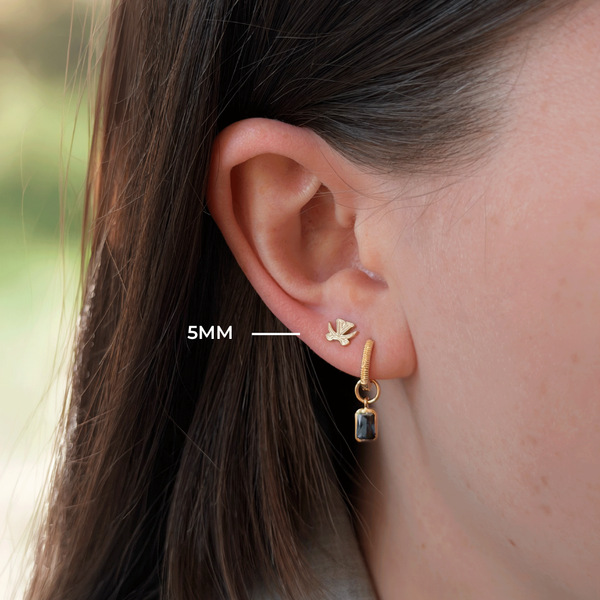 UVA V-Sabre Stud 5mm shown on figure with Sapphire Florentine Earring Bundle in gold
